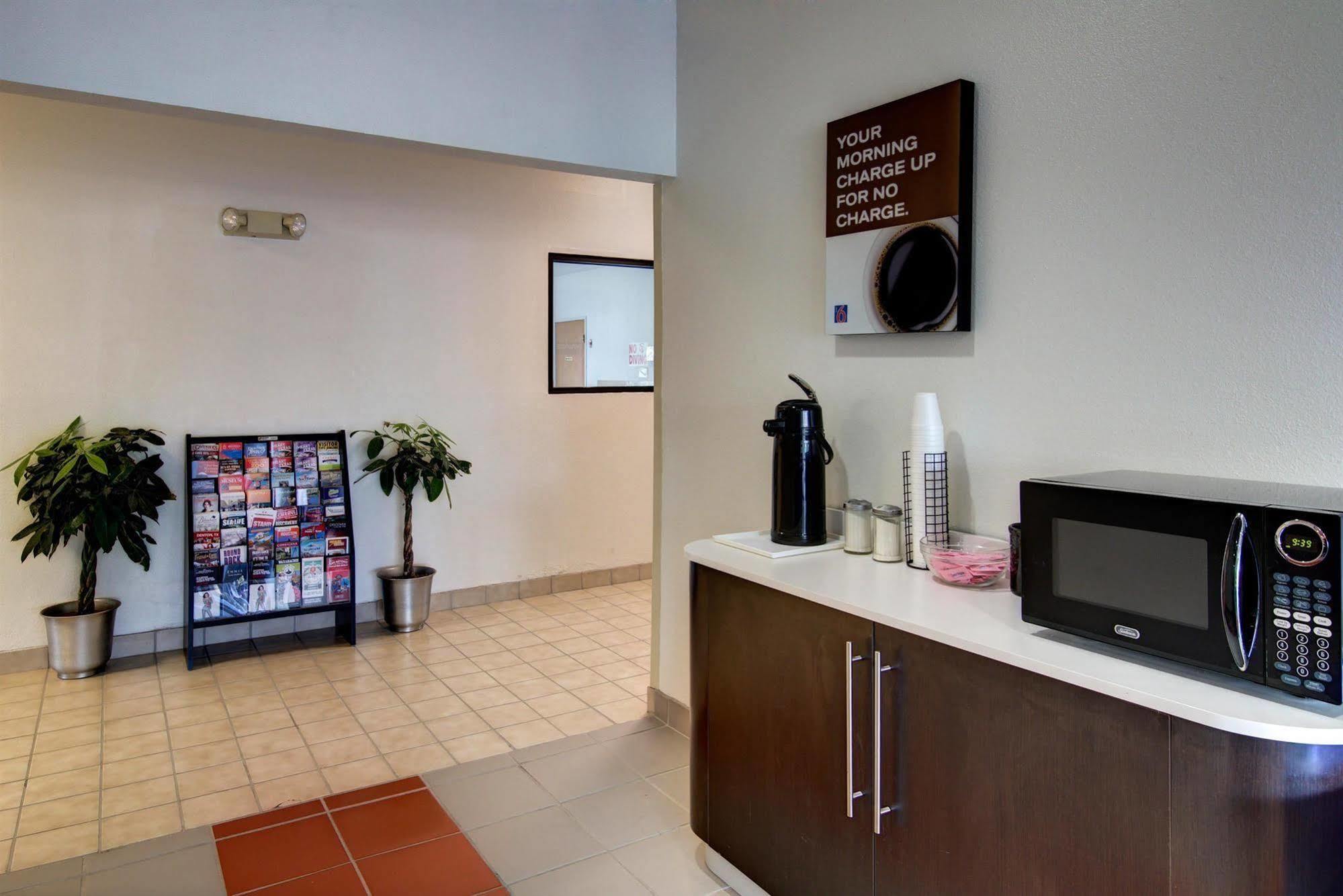 Motel 6 Waco - Woodway Extérieur photo